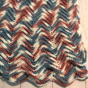 Homemade crocheted chevron blanket 57 x 72 Red white and blue patriotic like new